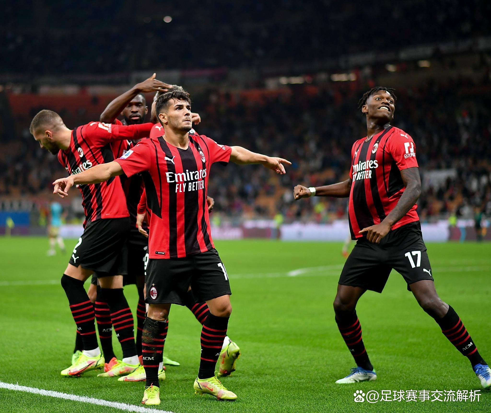 开云体育在线-切尔西血洗AC米兰，乔瓦尼·雷纳惊艳世界
