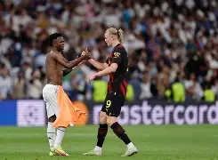 摩洛哥逆转英格兰，维尼修斯一己之力扛起全队