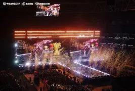 TES血洗MAD，Elk开启传奇时刻激烈交锋全球总决赛，成为赛场最大亮点的简单介绍