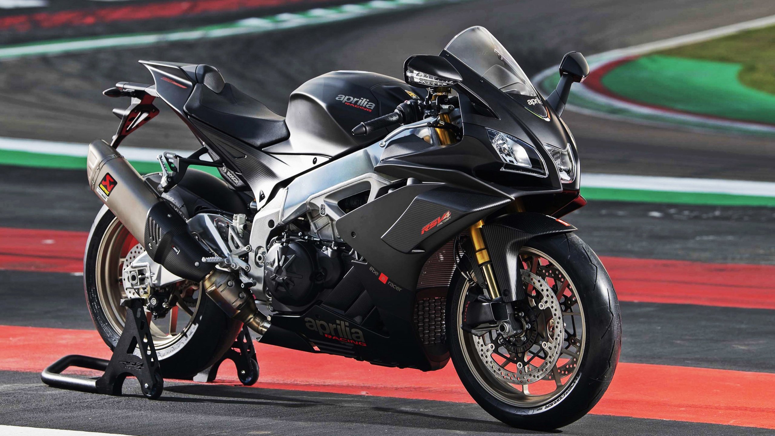 当意甲混战威尔士，这场张冠李戴的焦点战，错在了哪？